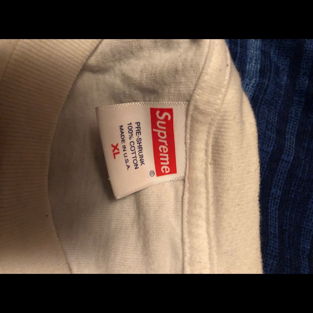 Supreme T-shirt